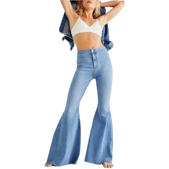 Free People Flare Float On High Rise Distressed Flare Jeans Fray Hem Retro 60's - Picture 15 of 16
